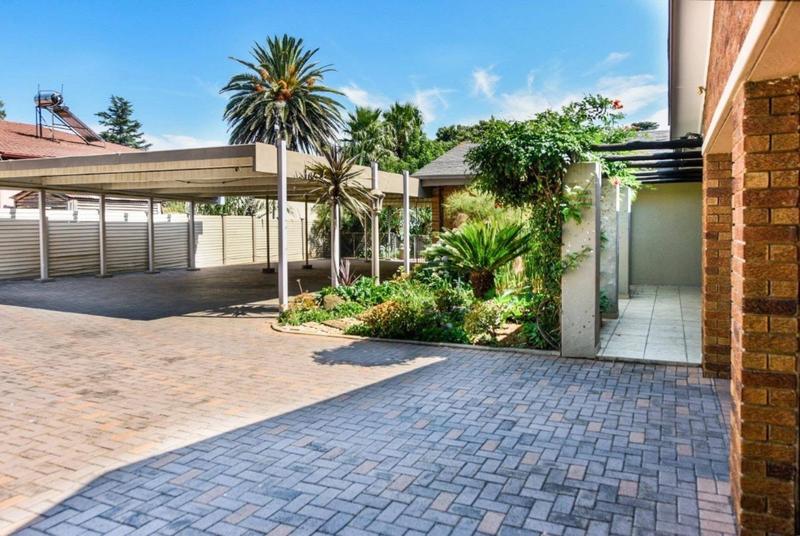 4 Bedroom Property for Sale in Vanderbijlpark SW 5 Gauteng