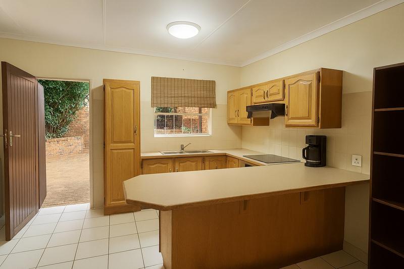 To Let 3 Bedroom Property for Rent in Garsfontein Gauteng