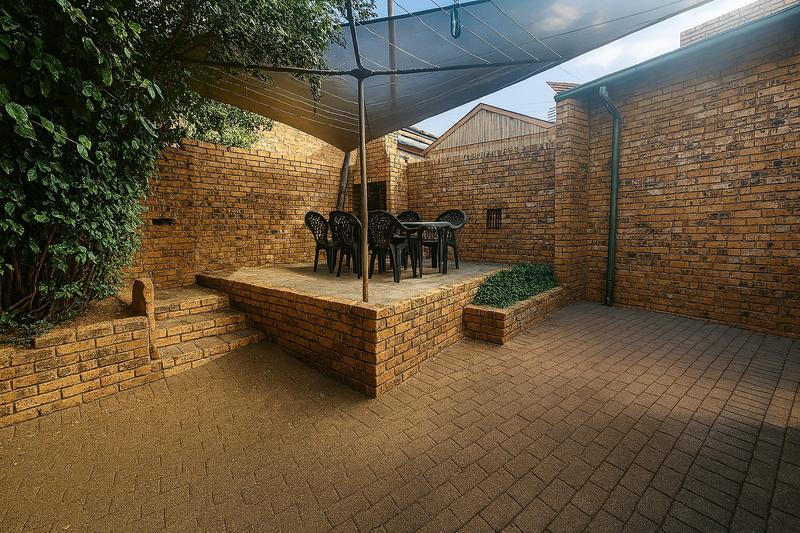 To Let 3 Bedroom Property for Rent in Garsfontein Gauteng