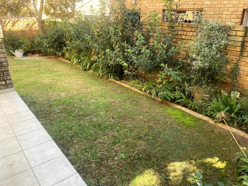 3 Bedroom Property for Sale in Honeydew Manor Gauteng