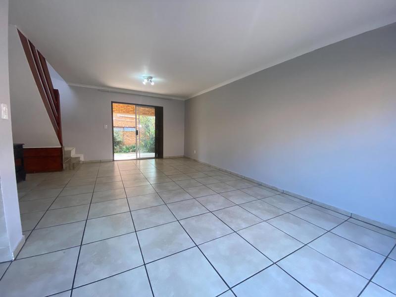 3 Bedroom Property for Sale in Honeydew Manor Gauteng