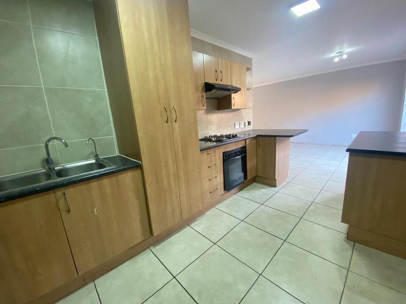 3 Bedroom Property for Sale in Honeydew Manor Gauteng
