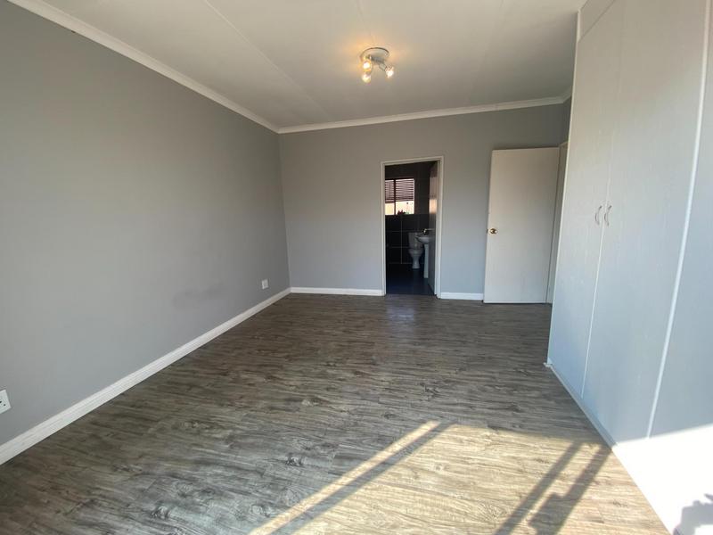 3 Bedroom Property for Sale in Honeydew Manor Gauteng
