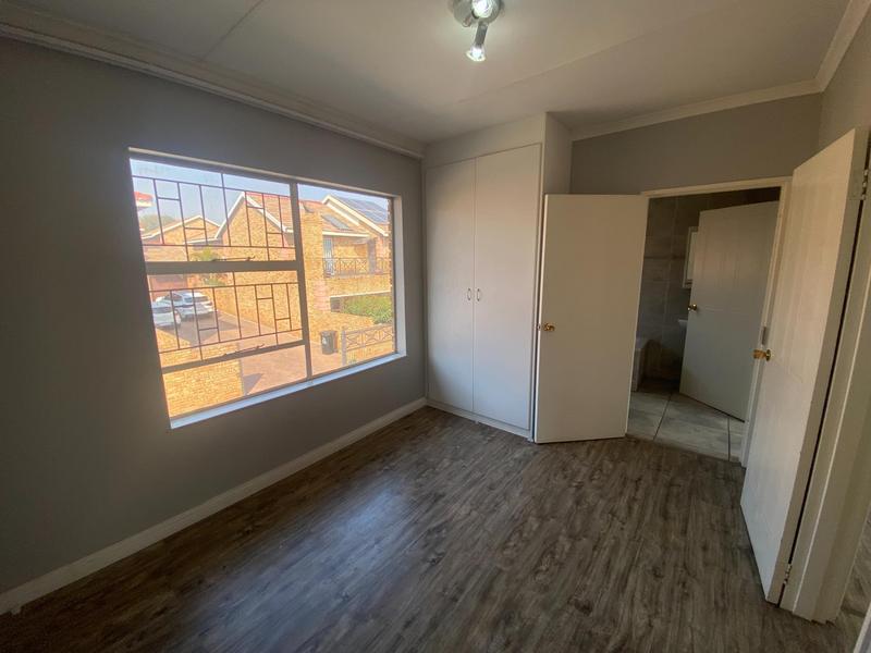 3 Bedroom Property for Sale in Honeydew Manor Gauteng
