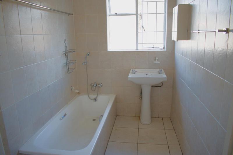 To Let 3 Bedroom Property for Rent in Parkrand Gauteng