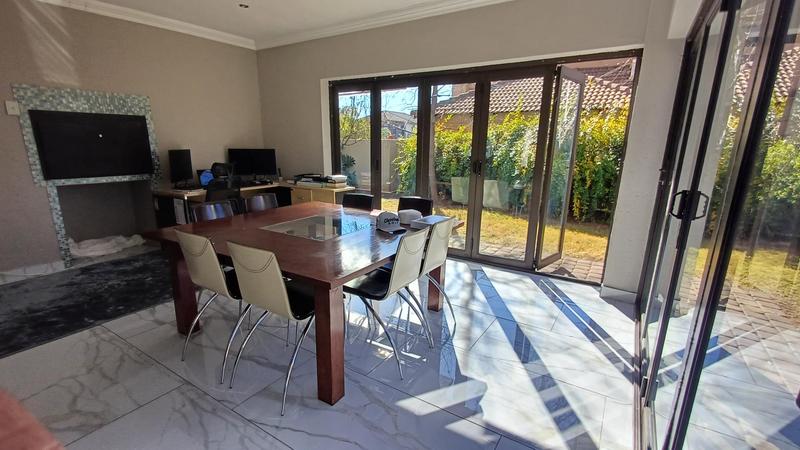 3 Bedroom Property for Sale in Raslouw Glen Gauteng