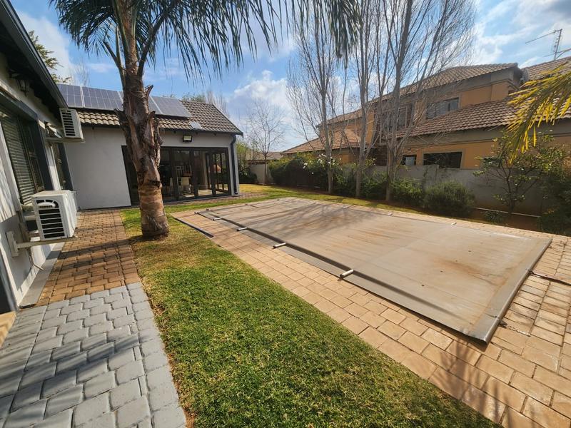 3 Bedroom Property for Sale in Raslouw Glen Gauteng