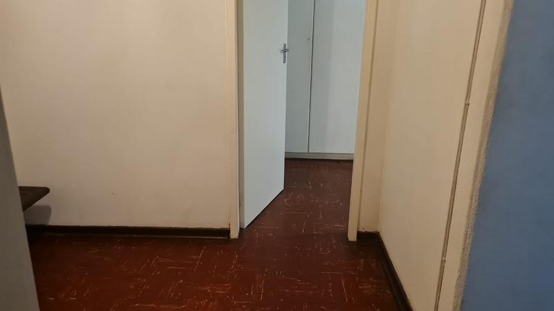 To Let 1 Bedroom Property for Rent in Bedford Gardens Gauteng
