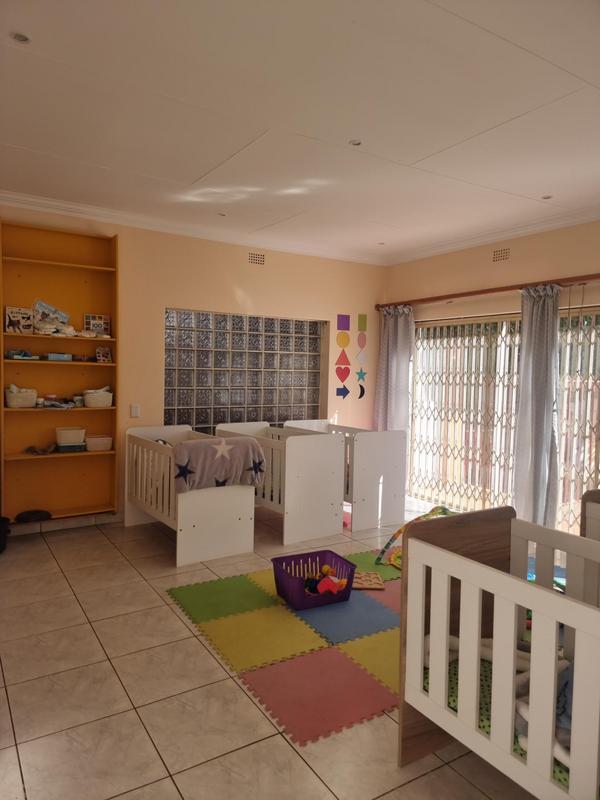To Let 4 Bedroom Property for Rent in Kensington Gauteng