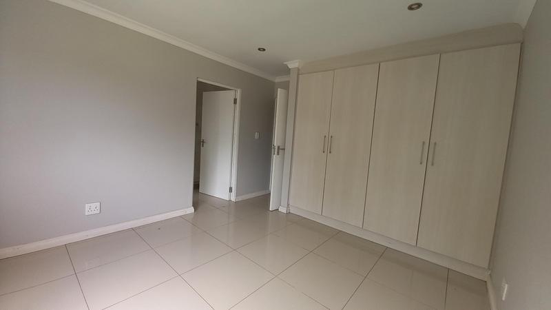 To Let 2 Bedroom Property for Rent in Rivonia Gauteng