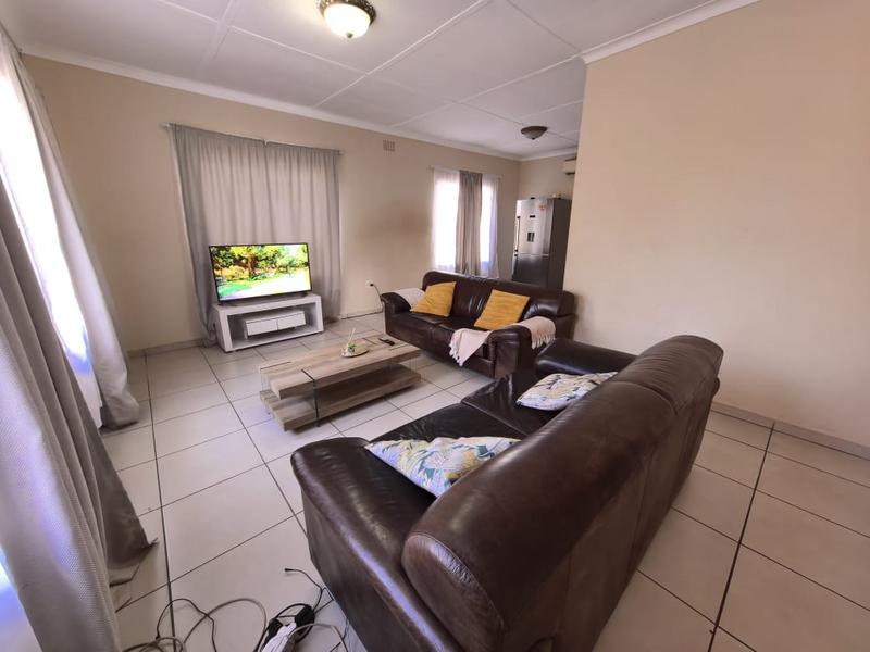 To Let 3 Bedroom Property for Rent in Edenvale Gauteng
