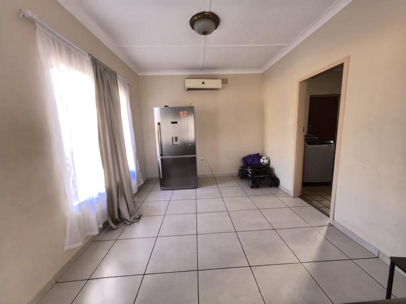 To Let 3 Bedroom Property for Rent in Edenvale Gauteng