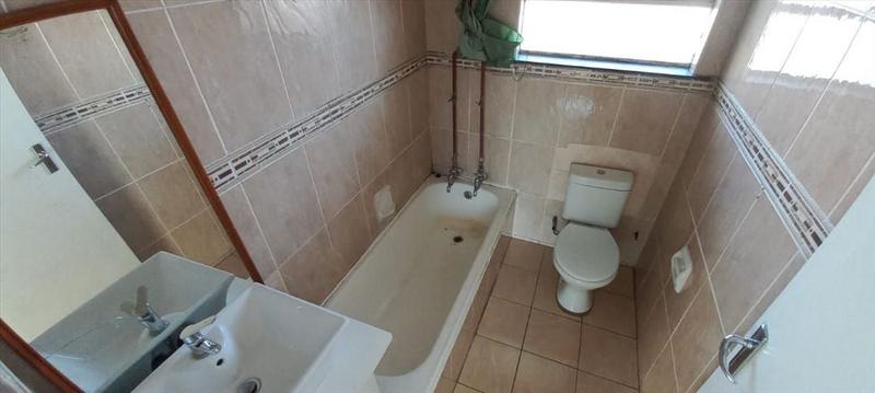 2 Bedroom Property for Sale in Marlands Gauteng