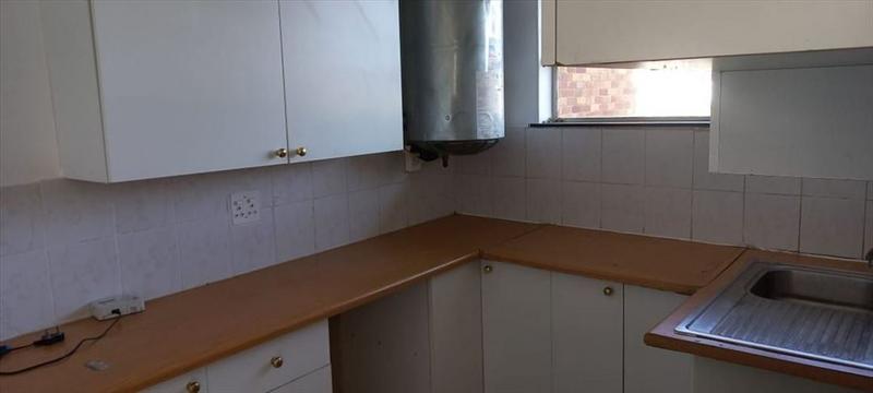 2 Bedroom Property for Sale in Marlands Gauteng