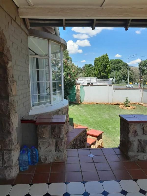 To Let 4 Bedroom Property for Rent in Kensington Gauteng