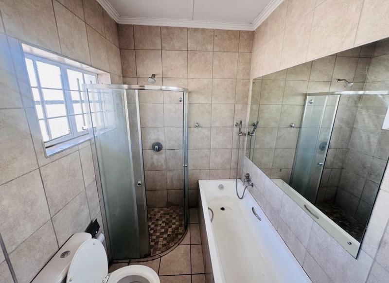 3 Bedroom Property for Sale in Wychwood Gauteng