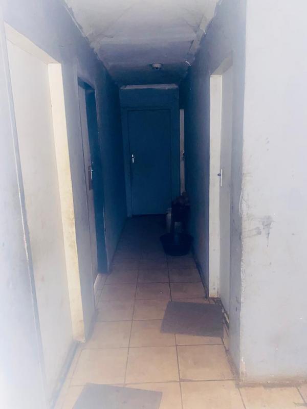 10 Bedroom Property for Sale in Judiths Paarl Gauteng