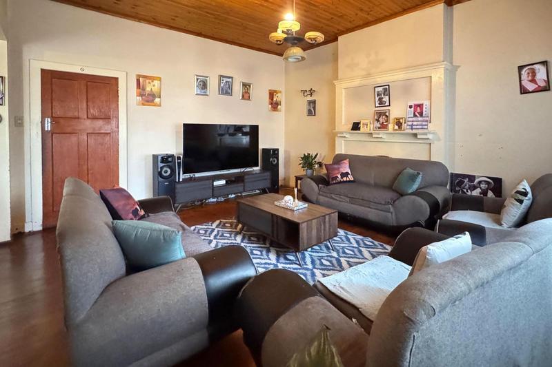 3 Bedroom Property for Sale in Orange Grove Gauteng