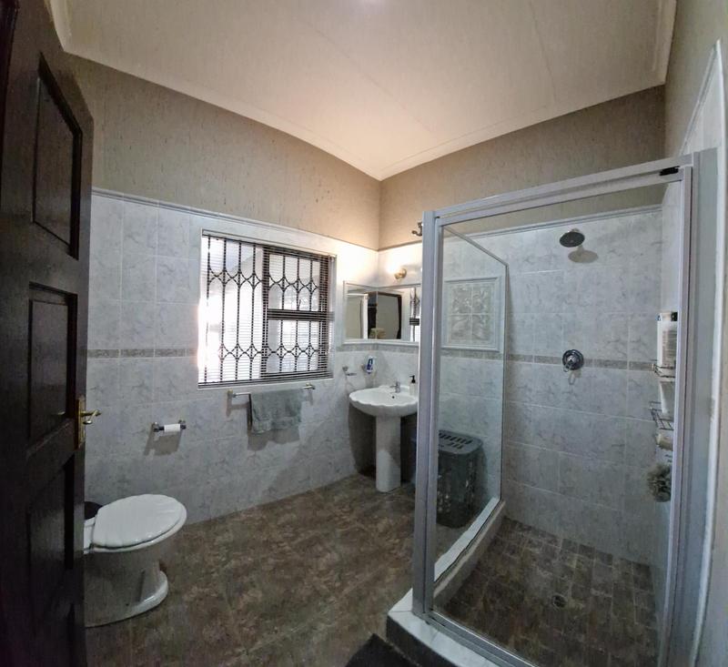 3 Bedroom Property for Sale in Sonneveld Gauteng
