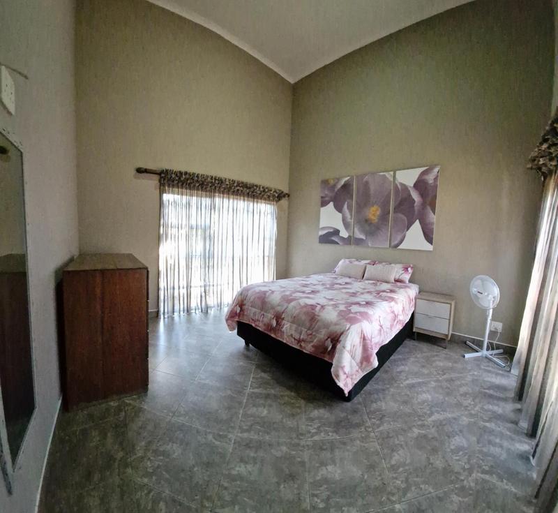 3 Bedroom Property for Sale in Sonneveld Gauteng