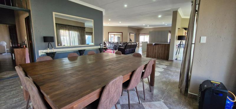 3 Bedroom Property for Sale in Sonneveld Gauteng