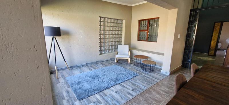 3 Bedroom Property for Sale in Sonneveld Gauteng