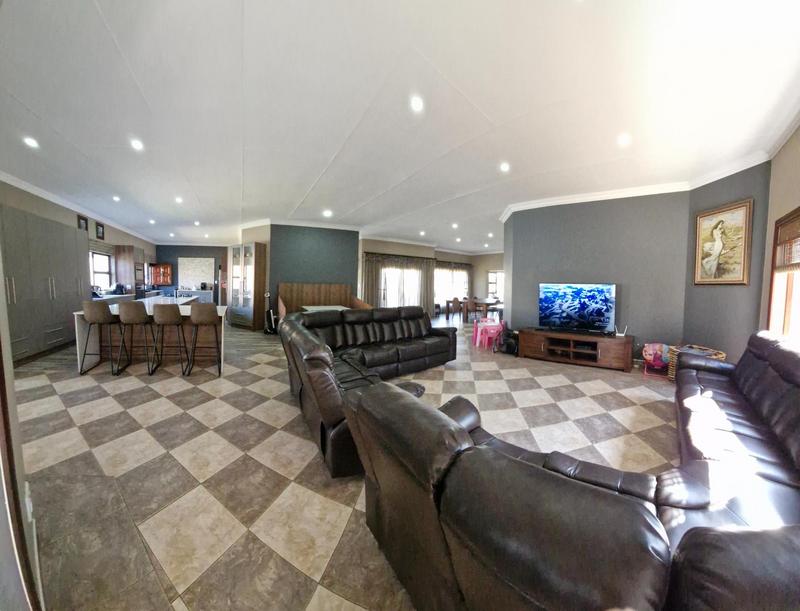 3 Bedroom Property for Sale in Sonneveld Gauteng