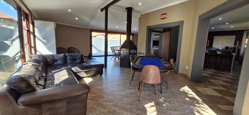 3 Bedroom Property for Sale in Sonneveld Gauteng
