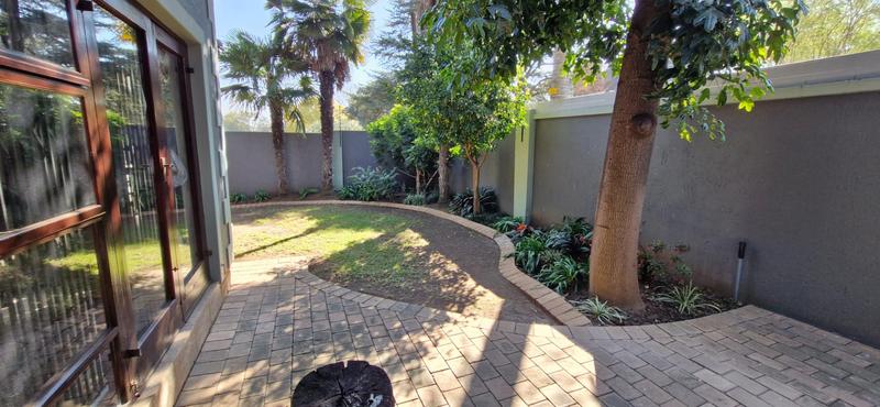 3 Bedroom Property for Sale in Sonneveld Gauteng