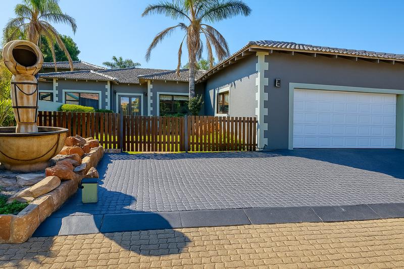 3 Bedroom Property for Sale in Sonneveld Gauteng