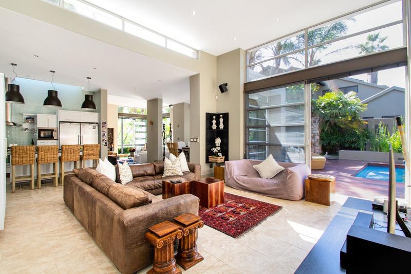 To Let 4 Bedroom Property for Rent in Fourways Gardens Gauteng