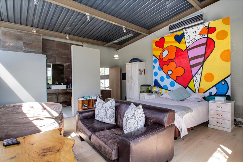 To Let 4 Bedroom Property for Rent in Fourways Gardens Gauteng