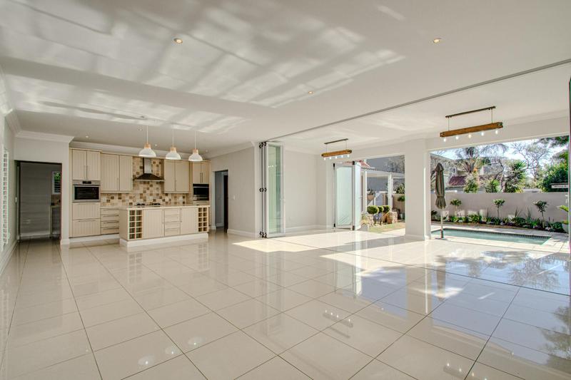 To Let 3 Bedroom Property for Rent in Broadacres Gauteng