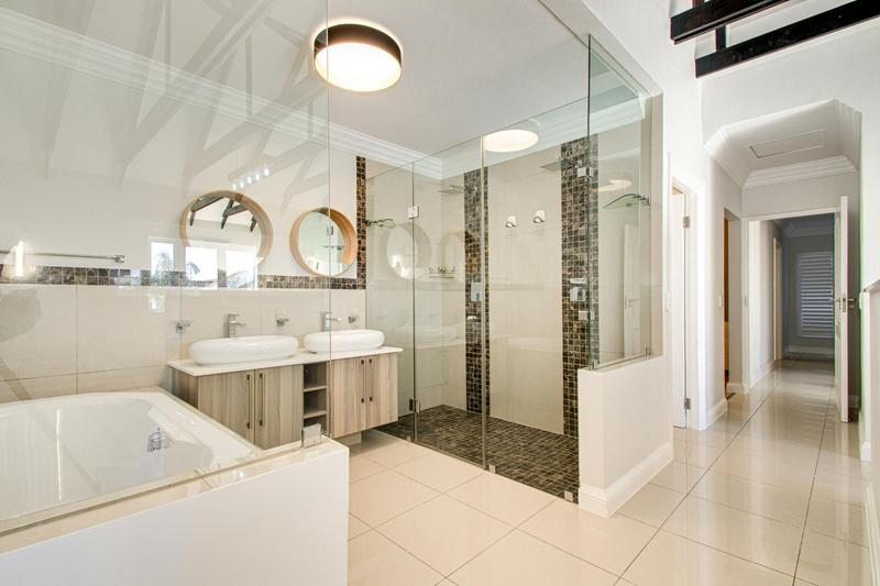 To Let 3 Bedroom Property for Rent in Broadacres Gauteng