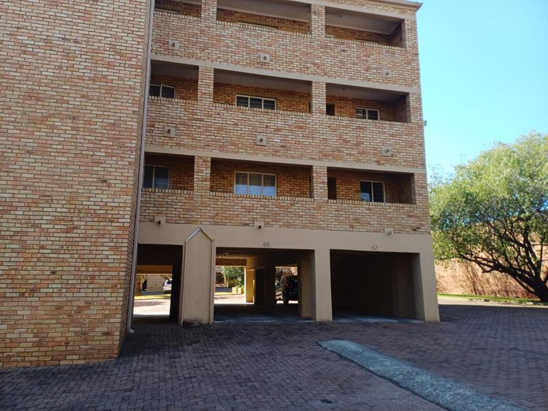 2 Bedroom Property for Sale in Wilro Park Gauteng
