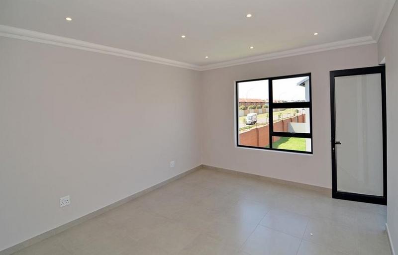 To Let 4 Bedroom Property for Rent in Swallow Hills Lifestyle Estate Gauteng