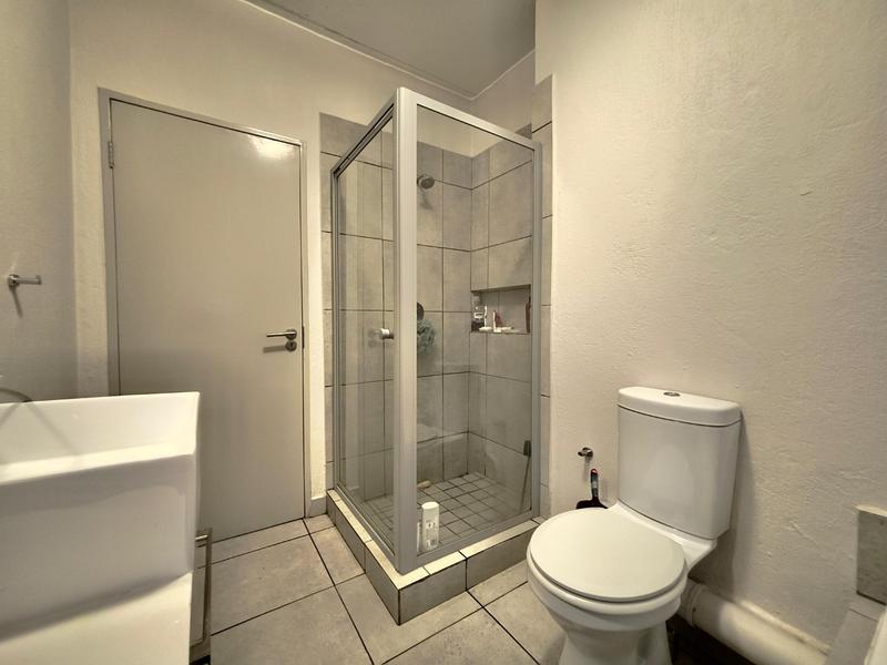 2 Bedroom Property for Sale in Broadacres Gauteng