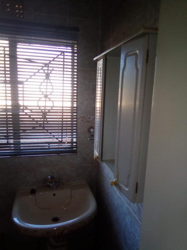 3 Bedroom Property for Sale in Dobsonville Gauteng