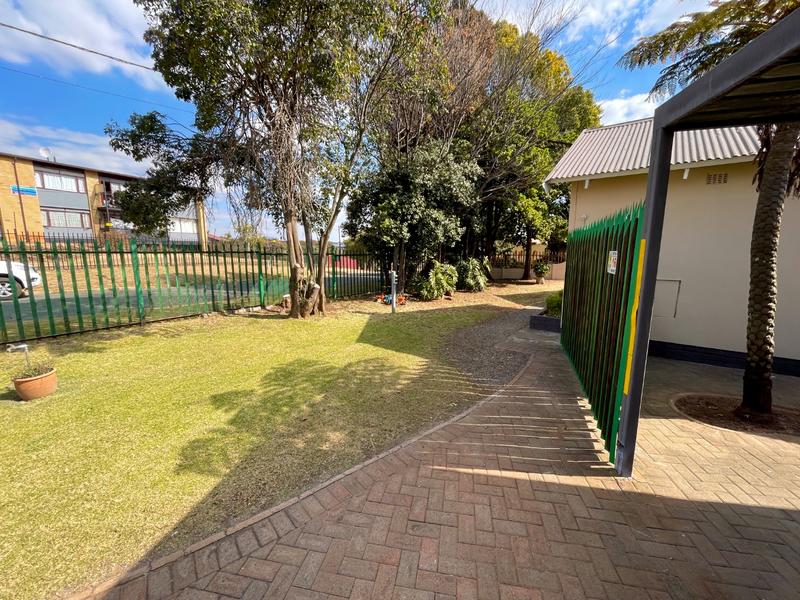 4 Bedroom Property for Sale in Krugersdorp North Gauteng