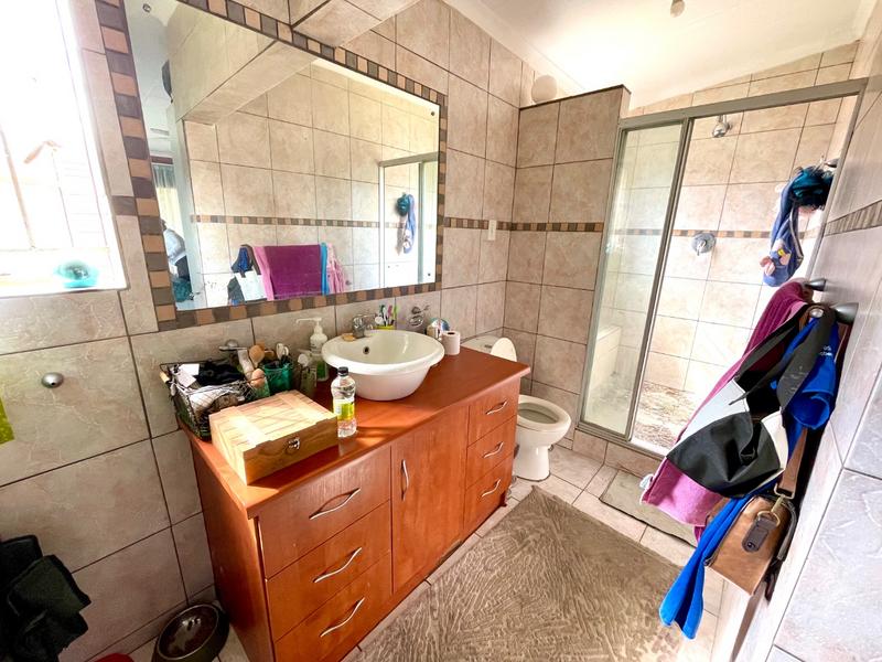 4 Bedroom Property for Sale in Krugersdorp North Gauteng