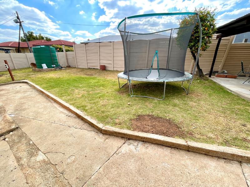 4 Bedroom Property for Sale in Krugersdorp North Gauteng