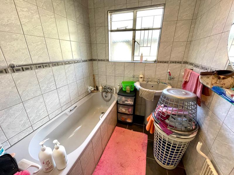 3 Bedroom Property for Sale in Rant En Dal Gauteng