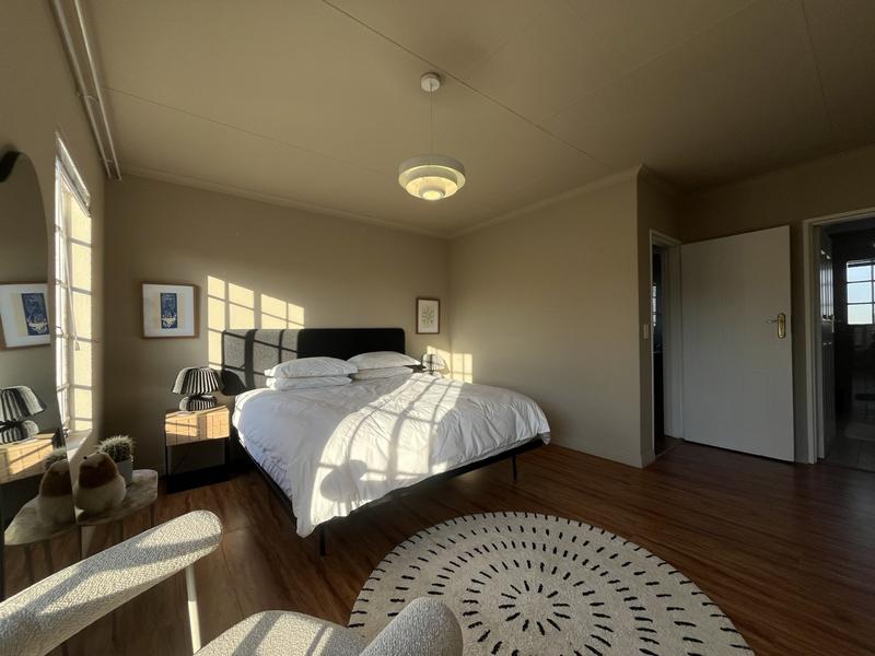 To Let 2 Bedroom Property for Rent in Waterkloof Ridge Gauteng