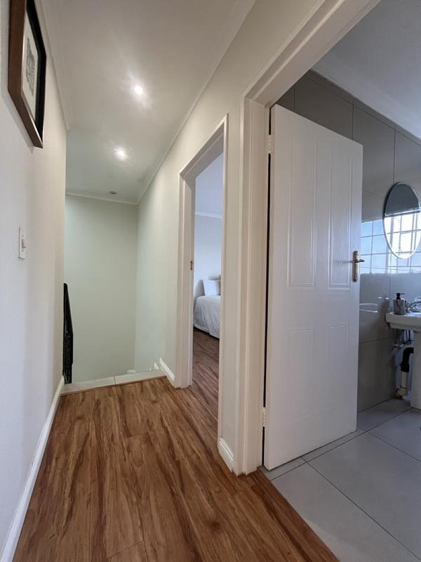 To Let 2 Bedroom Property for Rent in Waterkloof Ridge Gauteng