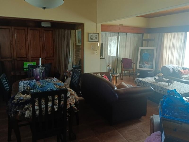 To Let 3 Bedroom Property for Rent in Greenhills Gauteng