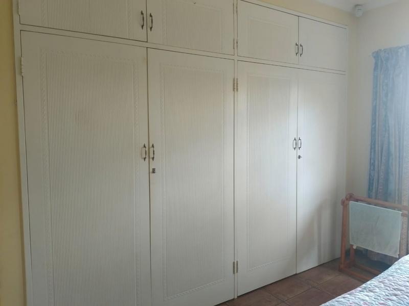 To Let 3 Bedroom Property for Rent in Greenhills Gauteng