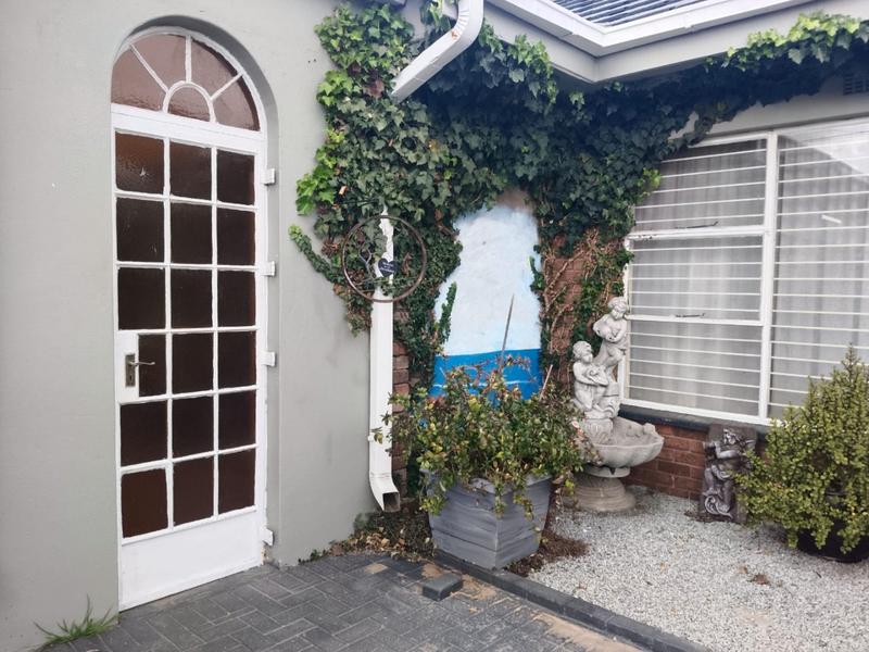 To Let 3 Bedroom Property for Rent in Greenhills Gauteng