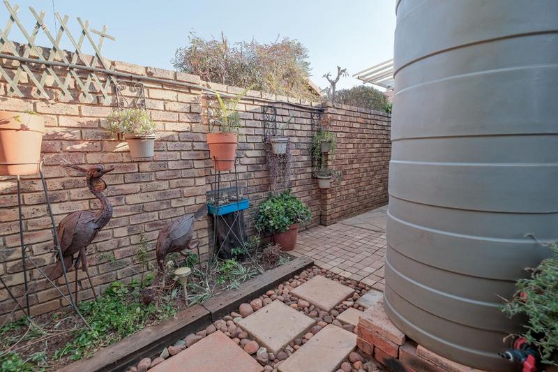 3 Bedroom Property for Sale in Wierdaglen Estate Gauteng
