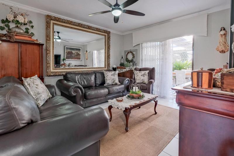3 Bedroom Property for Sale in Wierdaglen Estate Gauteng