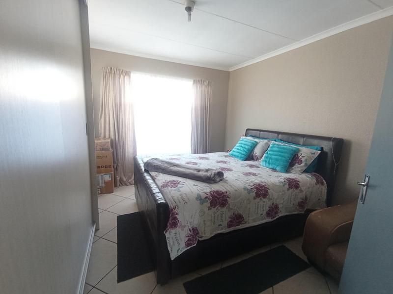 To Let 3 Bedroom Property for Rent in Ormonde Gauteng